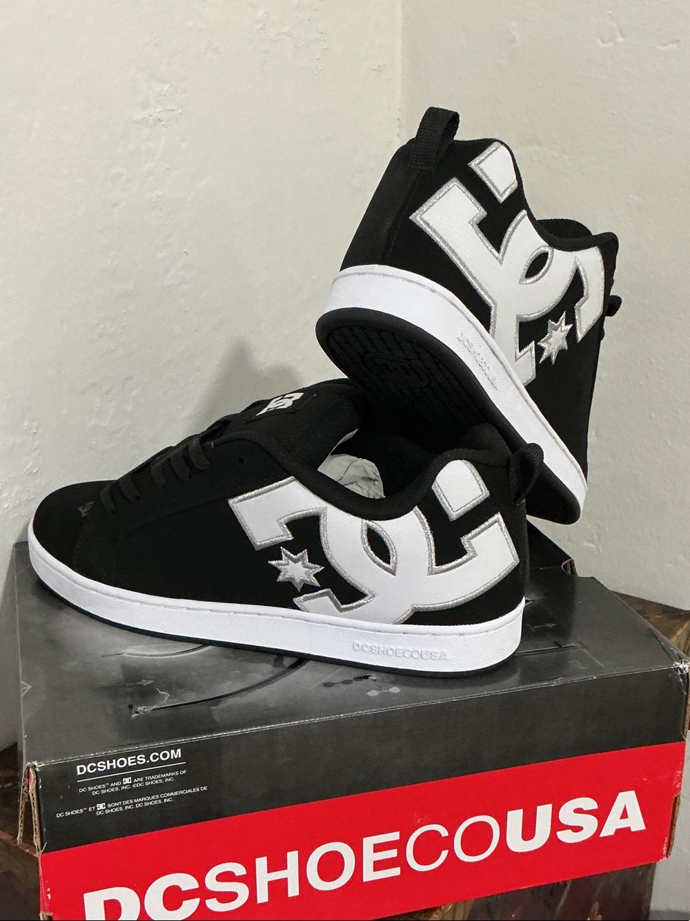 DC women Black and White Skate Sneakers with Bold Logo
